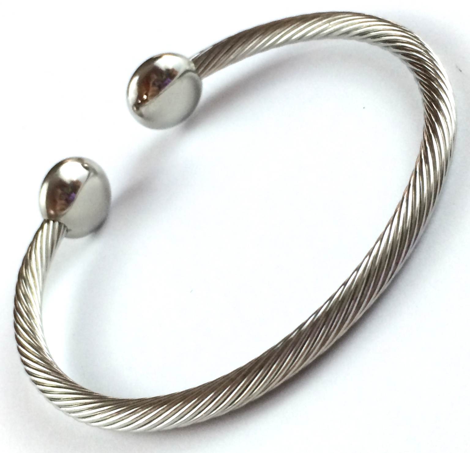 HowTheBandWorks.com – Stainless Cable Bangle w/ Silver Ends